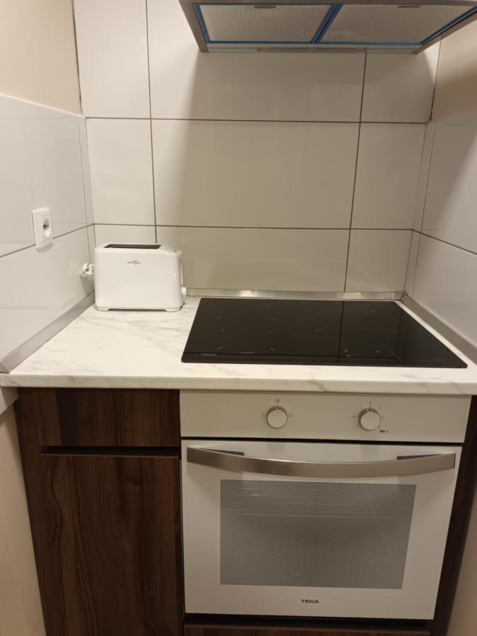 La Casona Del Eboni Apartment Alcala de Henares Bagian luar foto