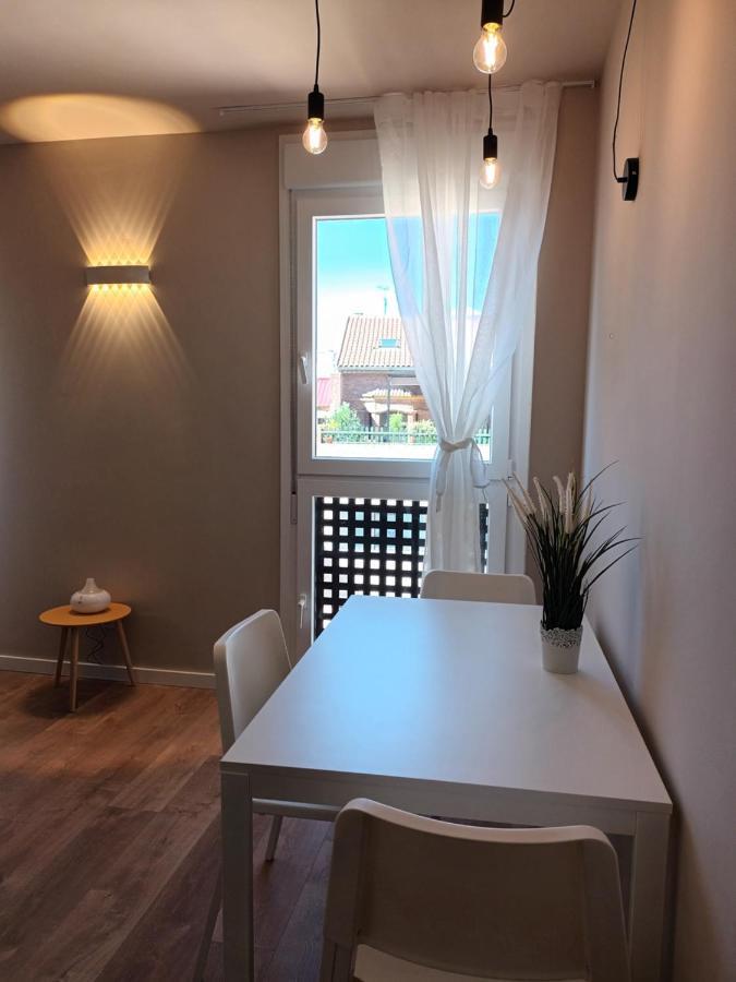 La Casona Del Eboni Apartment Alcala de Henares Bagian luar foto