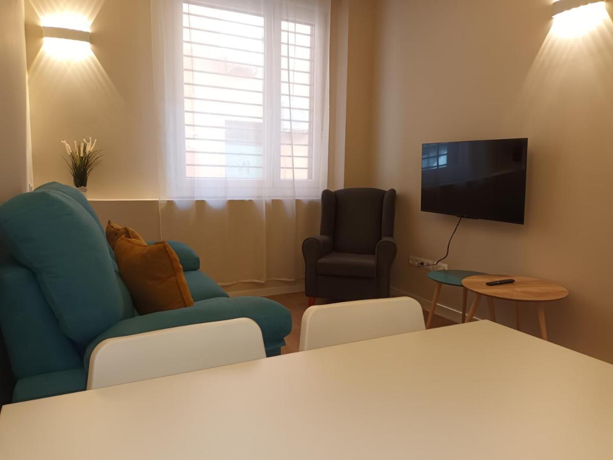 La Casona Del Eboni Apartment Alcala de Henares Bagian luar foto