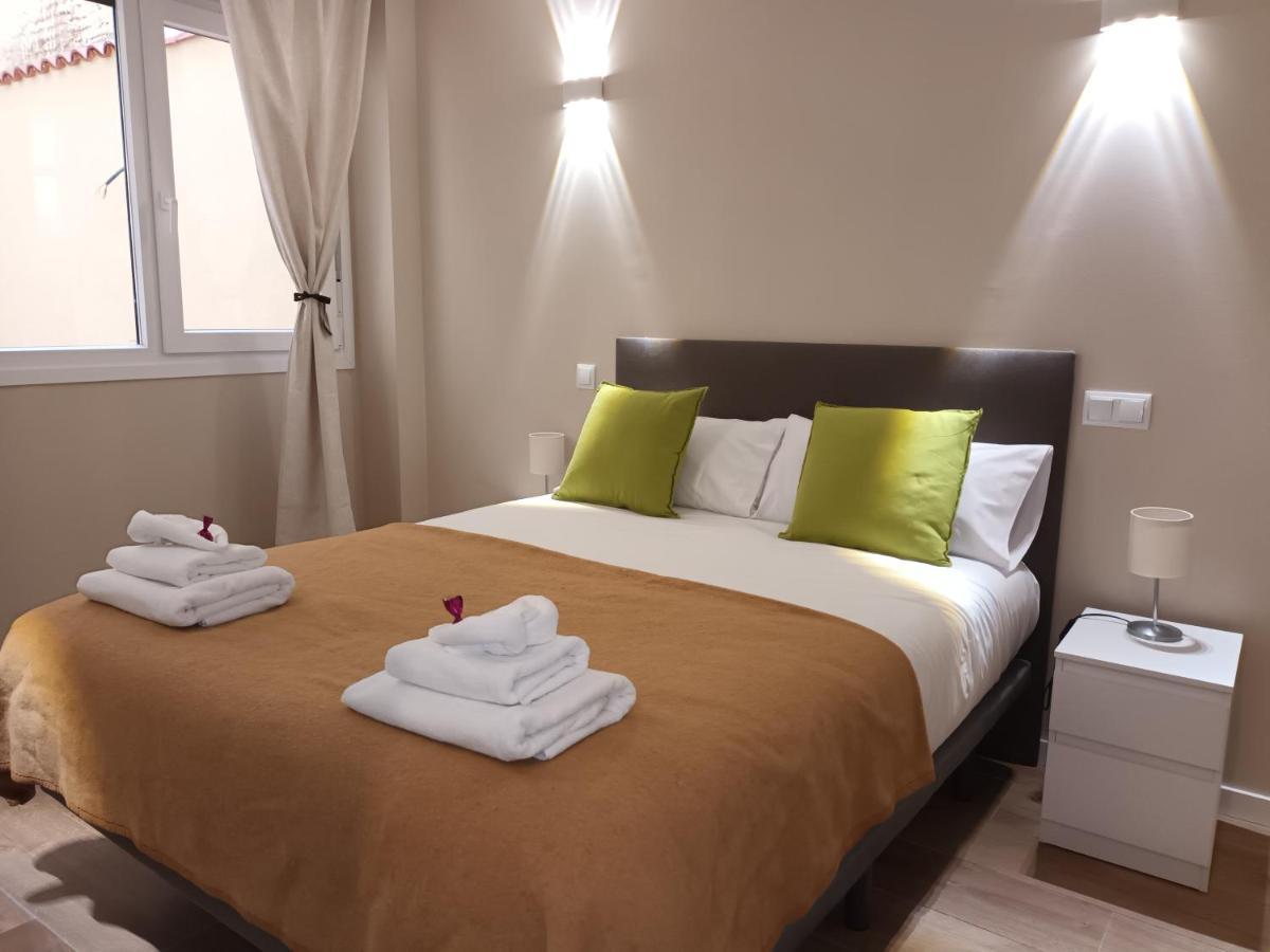 La Casona Del Eboni Apartment Alcala de Henares Bagian luar foto