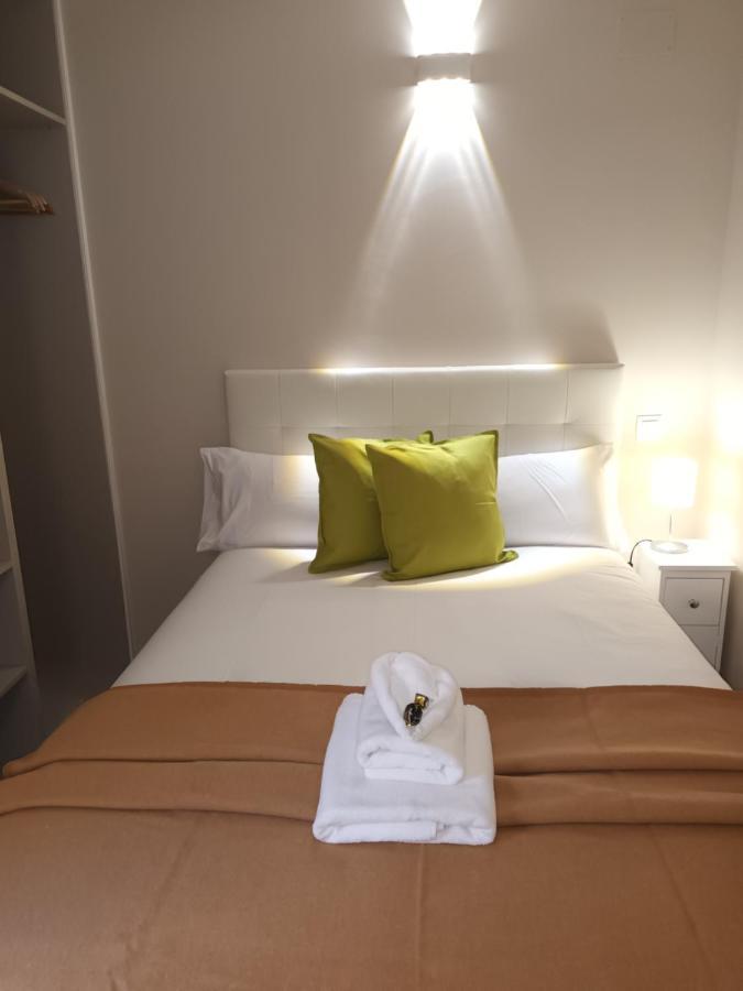 La Casona Del Eboni Apartment Alcala de Henares Ruang foto