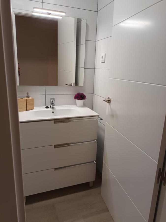 La Casona Del Eboni Apartment Alcala de Henares Bagian luar foto